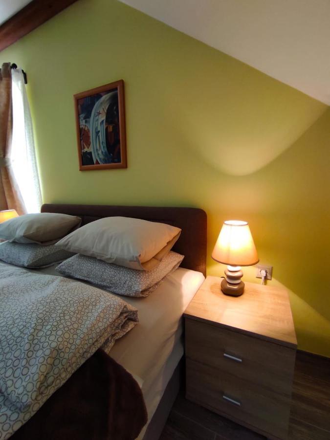 Accommodation "Old Town Dreznik" Rakovica Eksteriør bilde