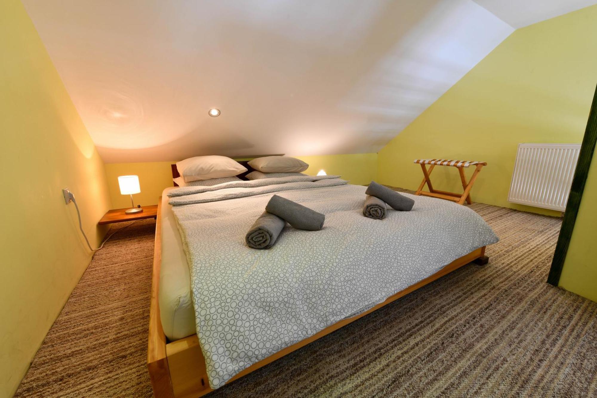 Accommodation "Old Town Dreznik" Rakovica Eksteriør bilde